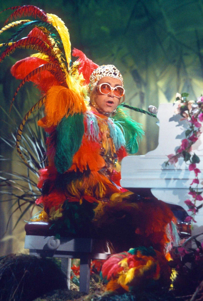 Elton John - the King of Queers