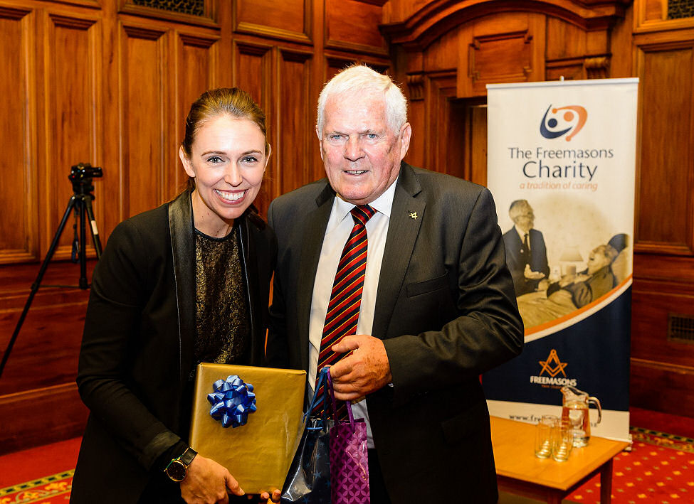 Jacinda Ardern MP & Freemasons scholar presents 2016 scholarships