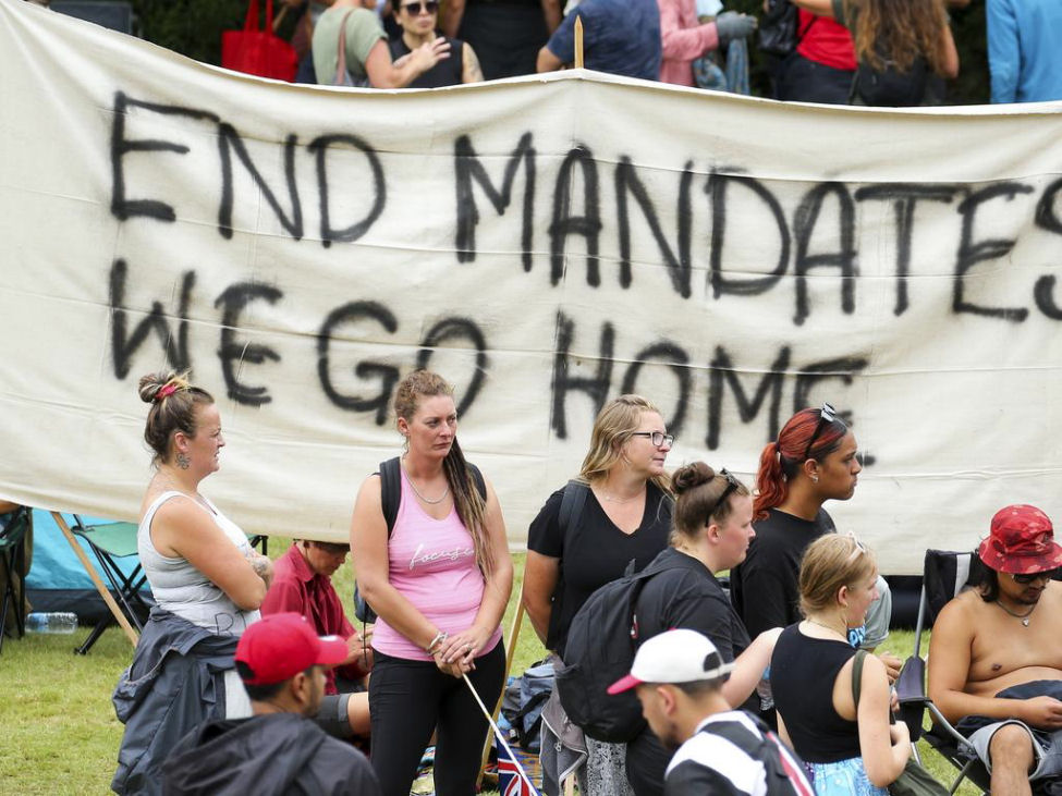 Protesters at NZ parliament in February 2022